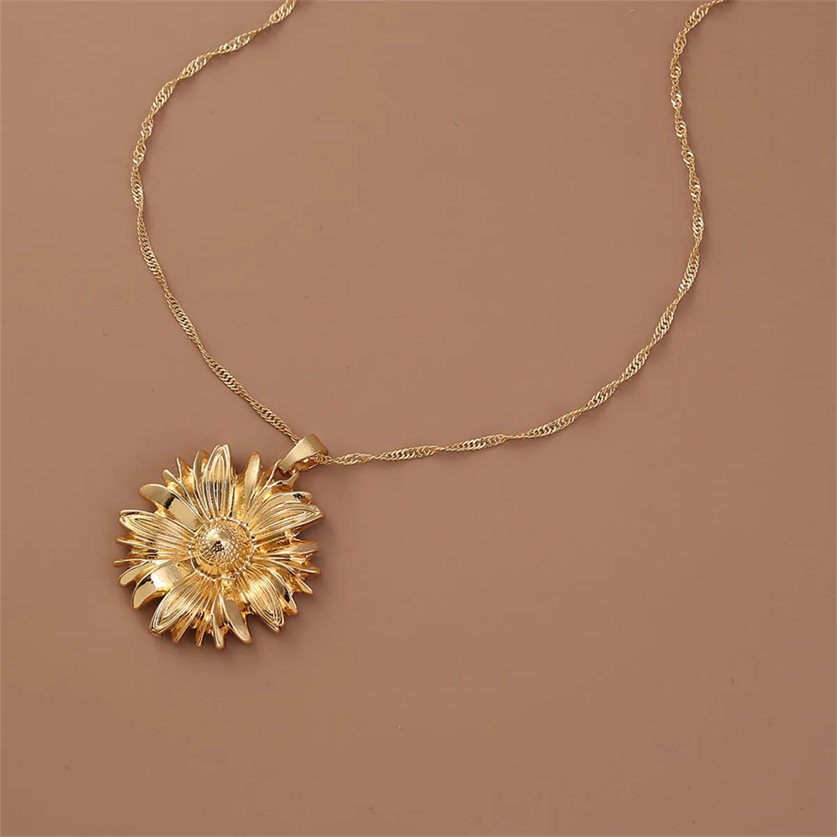 18K Gold-Plated Mum Pendant Necklace