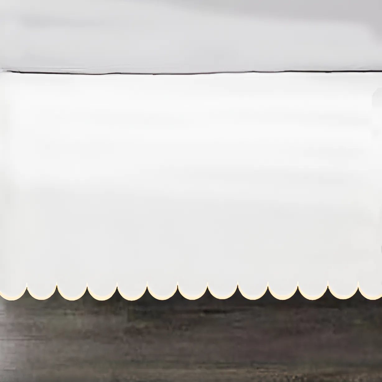Allena 400TC Sateen Solid Cotton Scallop Embroidery Tailored Bed Skirt