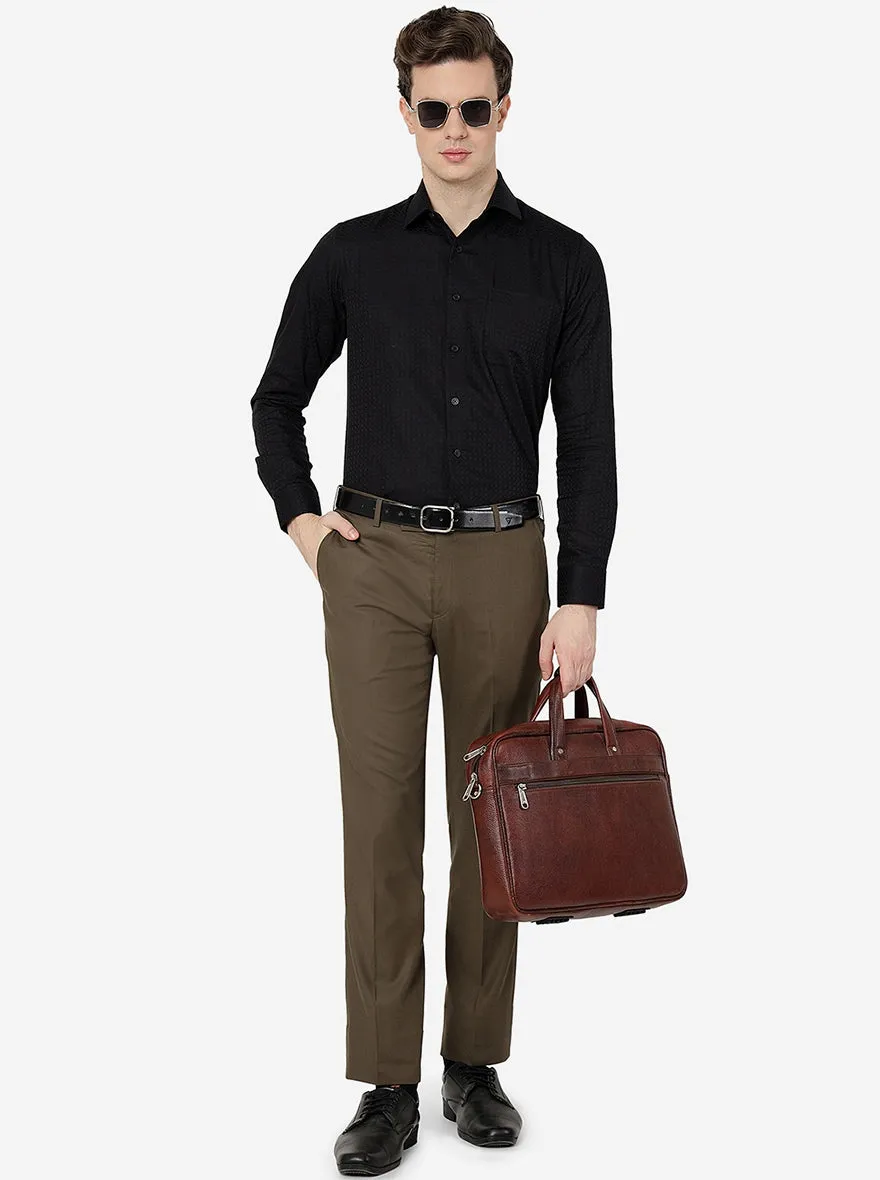 Black Solid Slim Fit Formal Shirt | JadeBlue