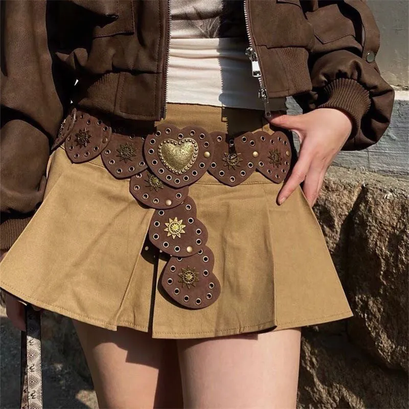 Bohemian Heart-Rivet Belt with Vintage Punk Charm Design