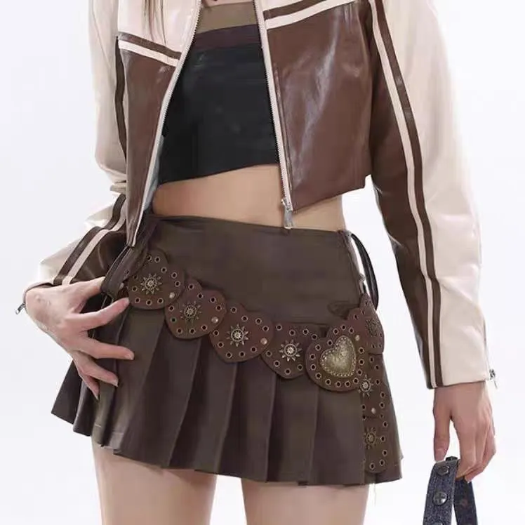 Bohemian Heart-Rivet Belt with Vintage Punk Charm Design