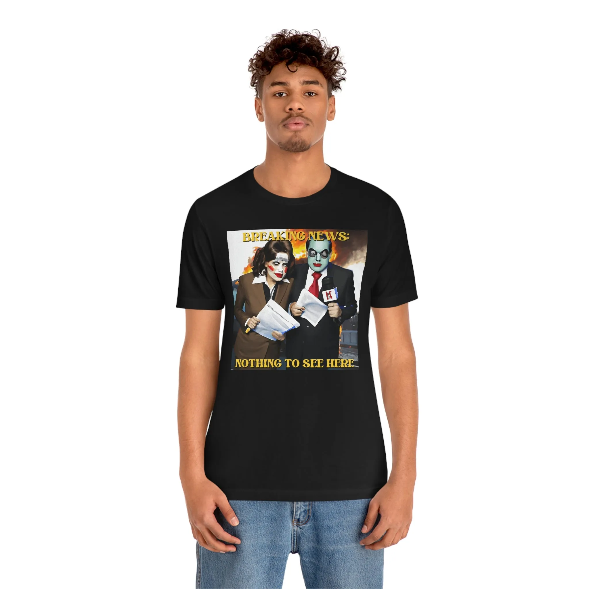 Breaking News: Nothing To See Here Short Sleeve Tee