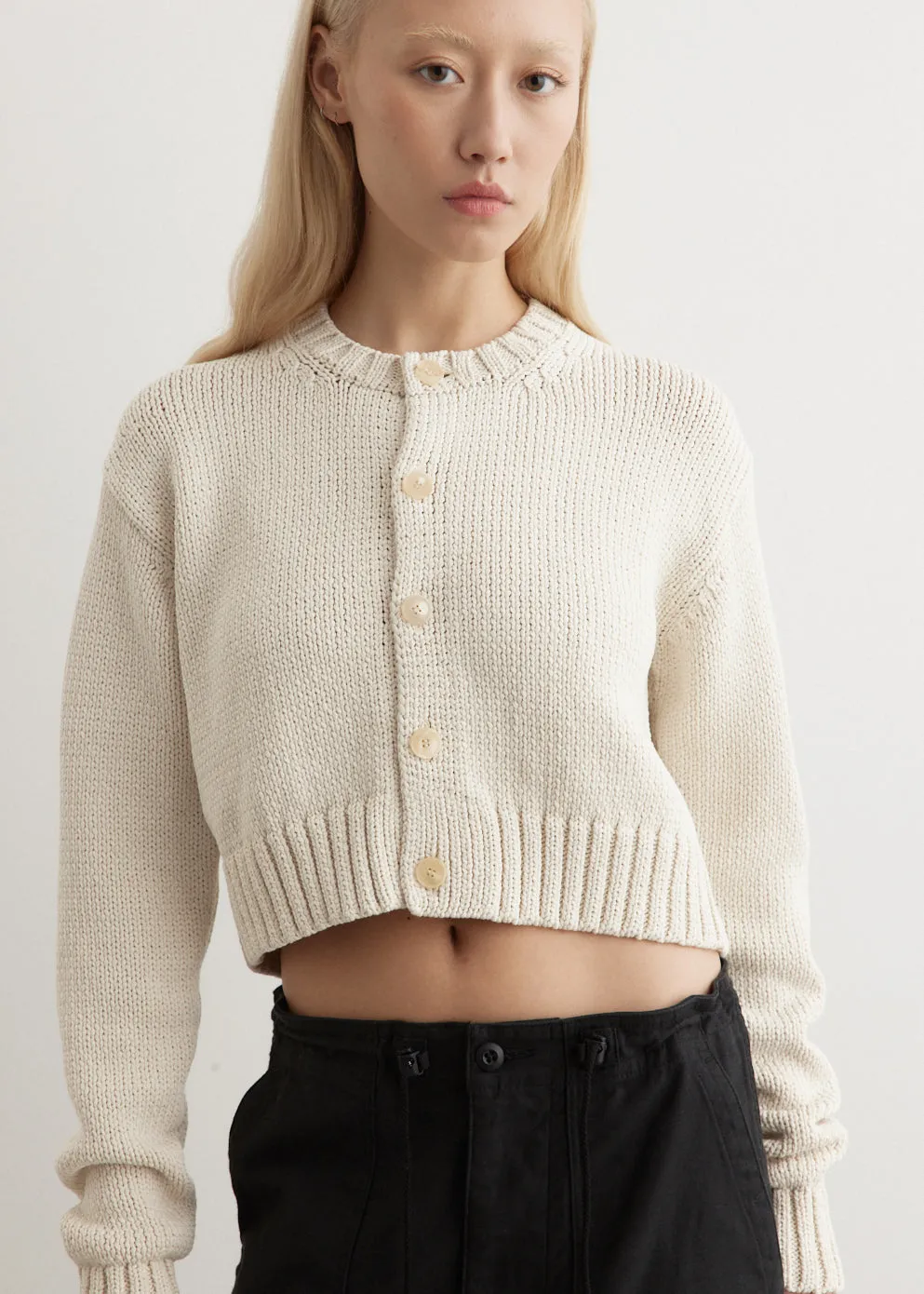 Cotton Lily-Yarn Knit Crew Neck Short Cardigan