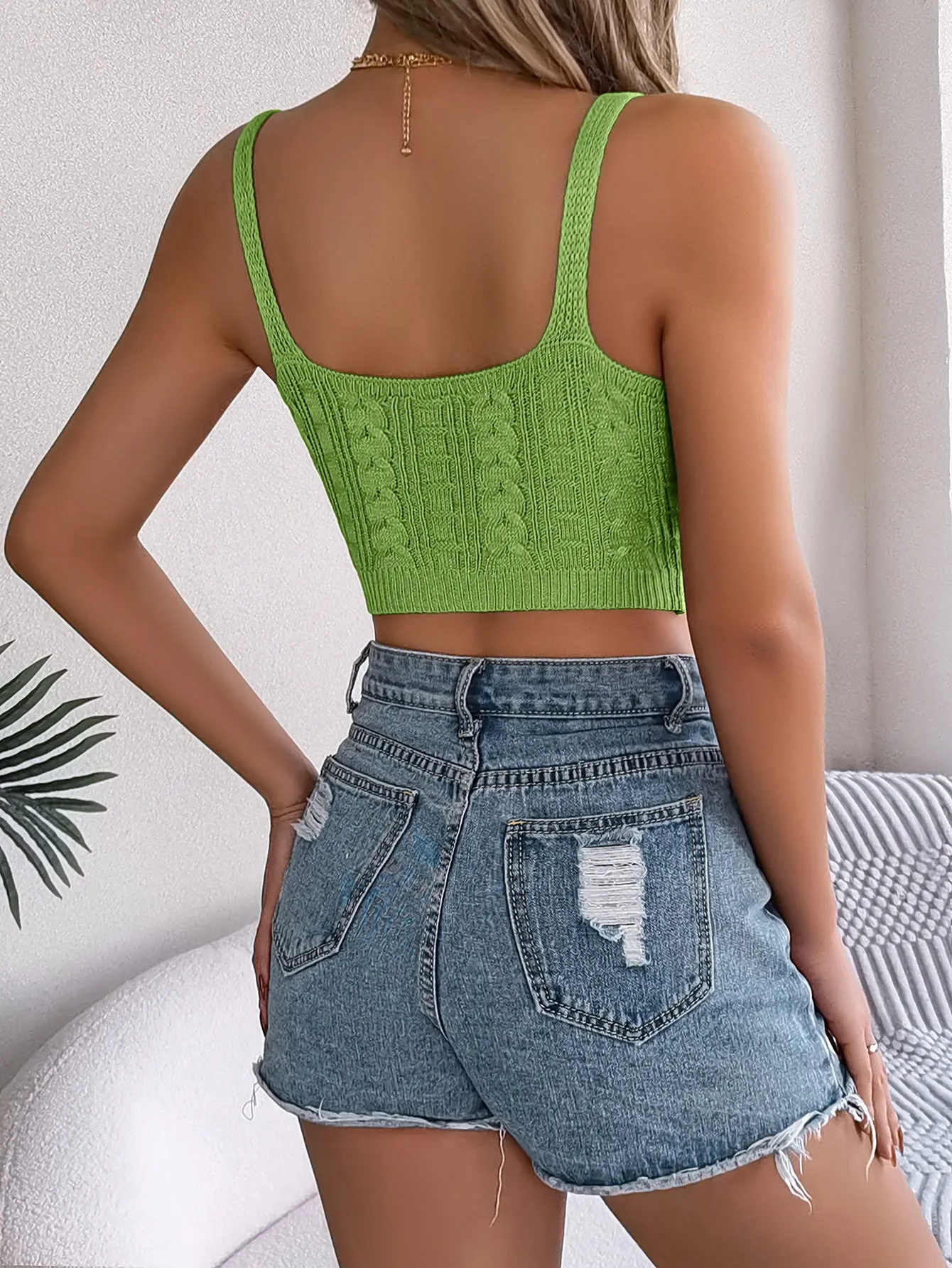 Elegant V-Neck Knit Textured Crop Top for Effortless Spring/Summer Style
