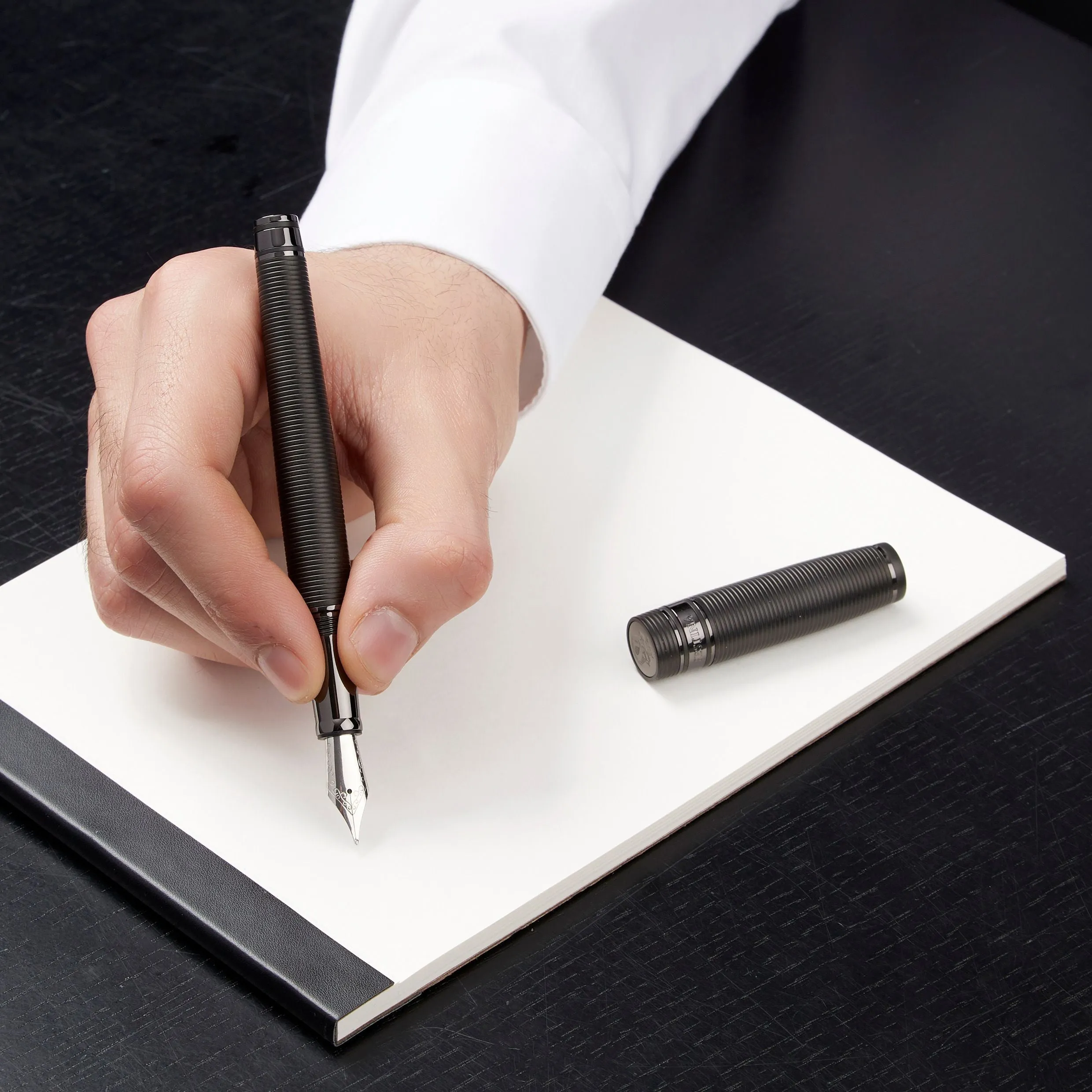 FESTINA FSH4702A - Fountain pen Bold Stripe Black