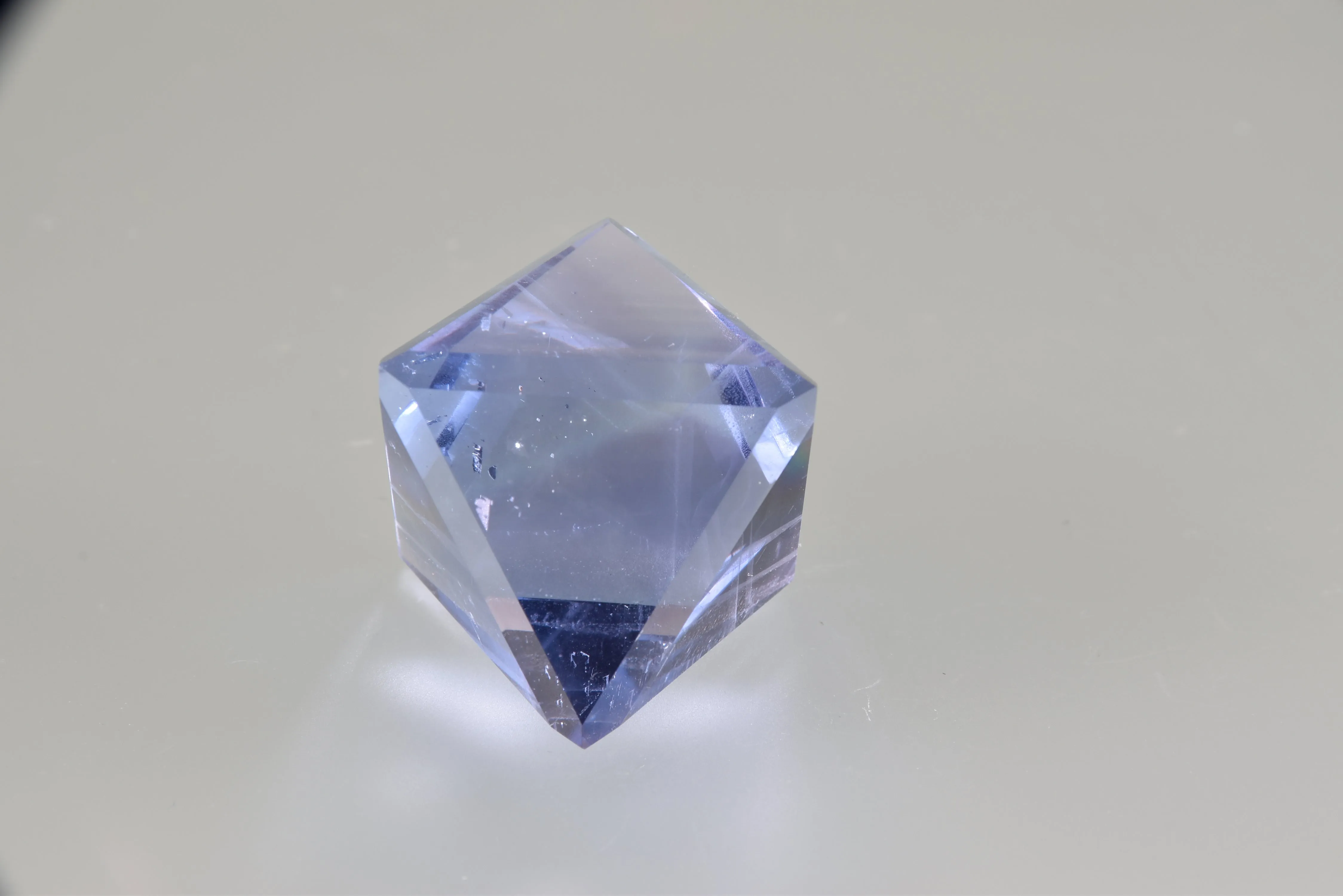 Fluorite, Denton Mine, Harris Creek District, Southern Illinois 2.3 cm on edge $175. 10/19