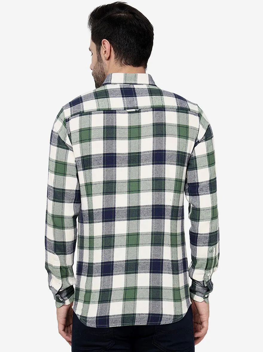 Green Checked Slim Fit Casual Shirt | JadeBlue