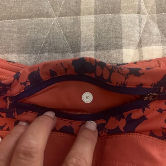 Lululemon Run Times Short II *4” women size 10