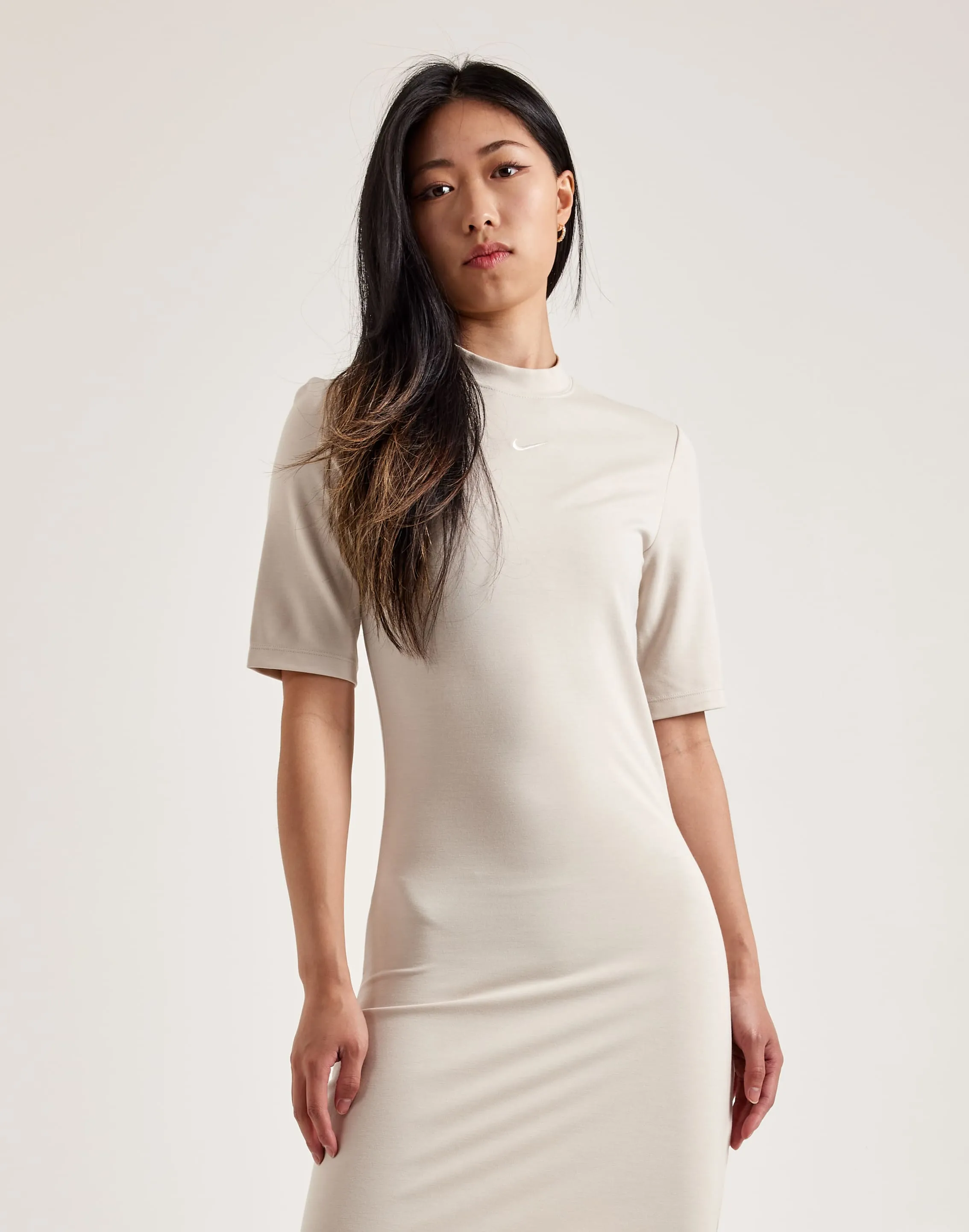 Nike Essential Tight Midi Dress