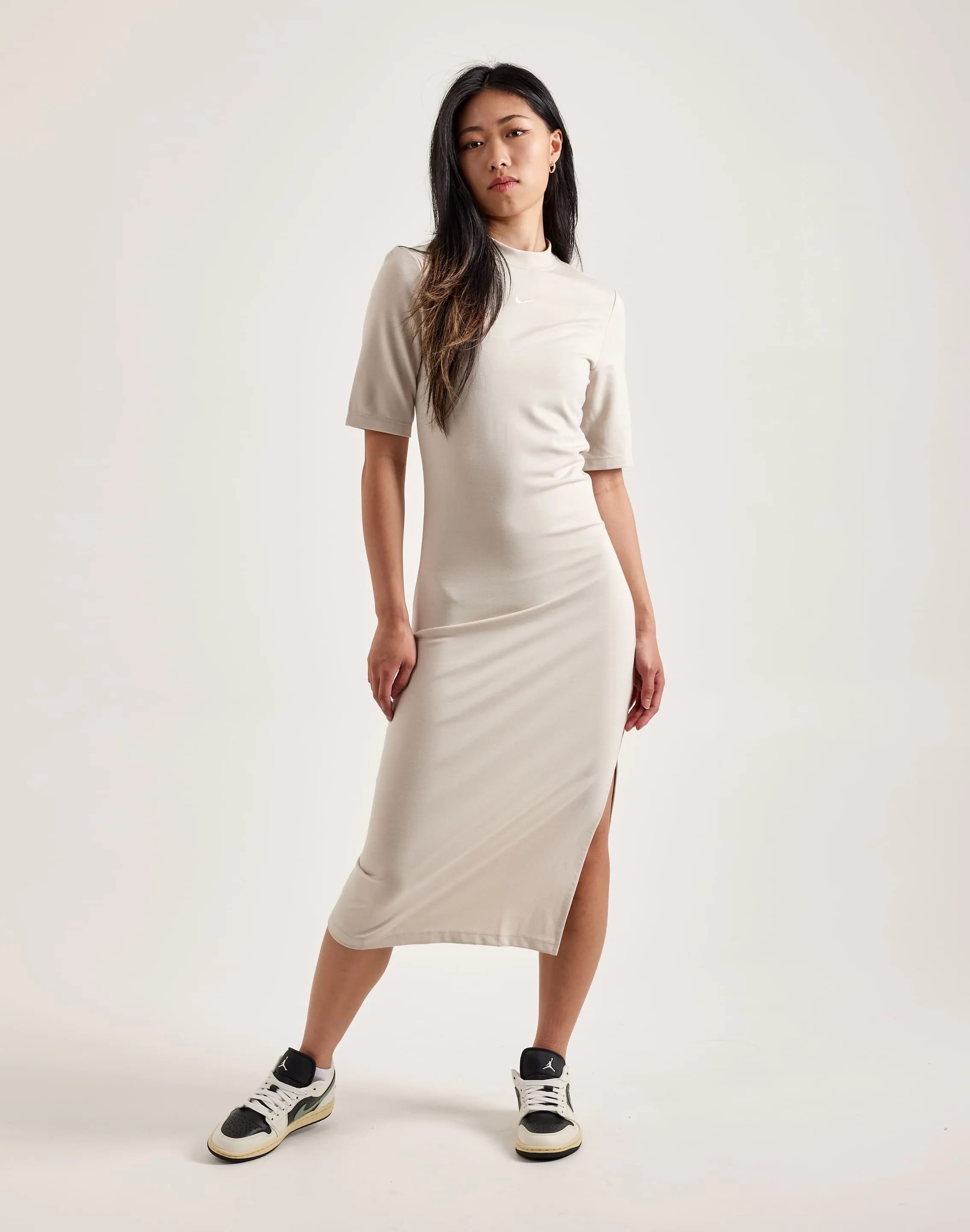 Nike Essential Tight Midi Dress