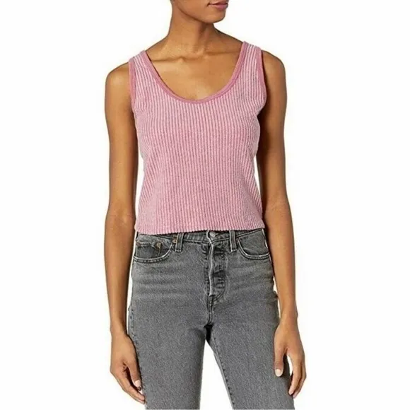 NWT Wildfox Kylie Ribbed Brushed Knit Sweater Tank Top Ruby Size Medium