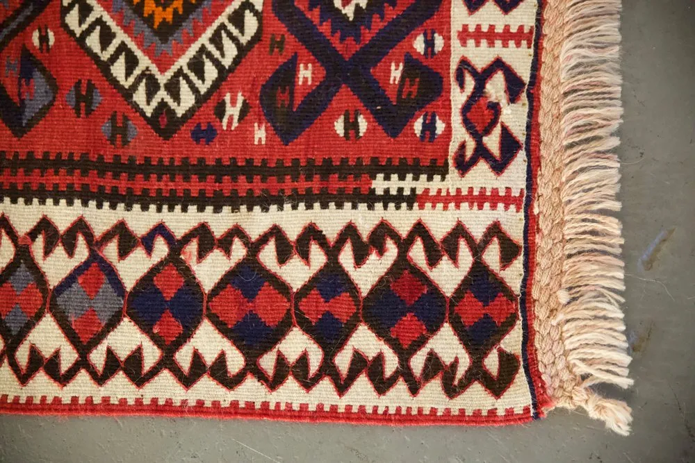 Old Van Kilim 3.3ftx5.6ft