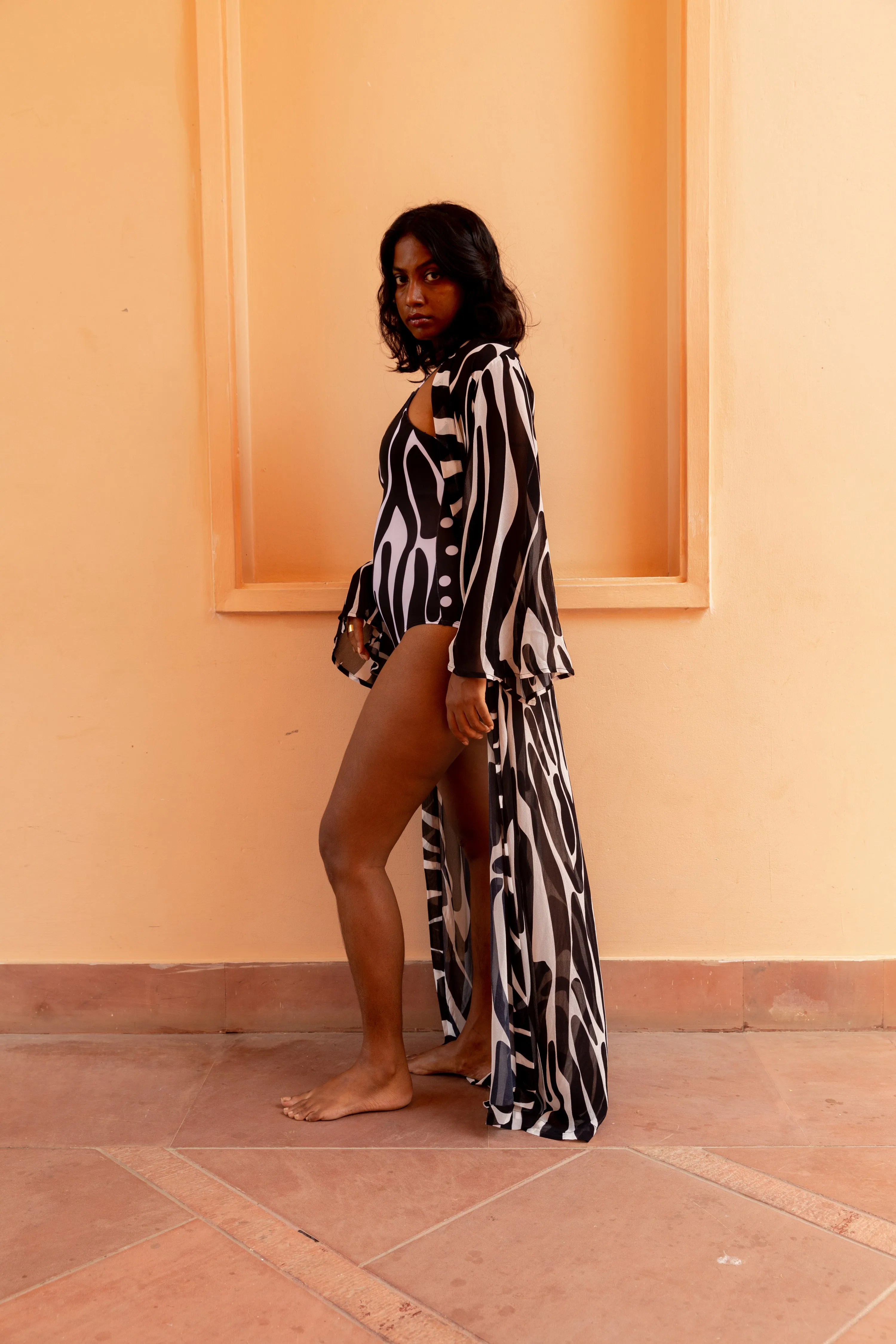 One Piece Swimsuit with Removable Belt- Noir Wave