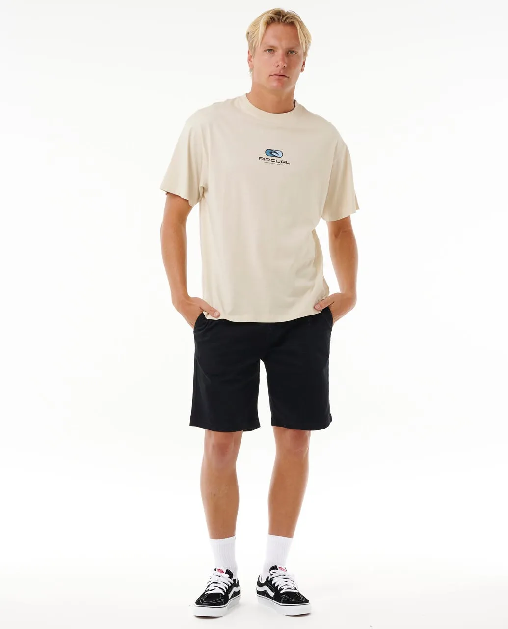 PILL ICON TEE