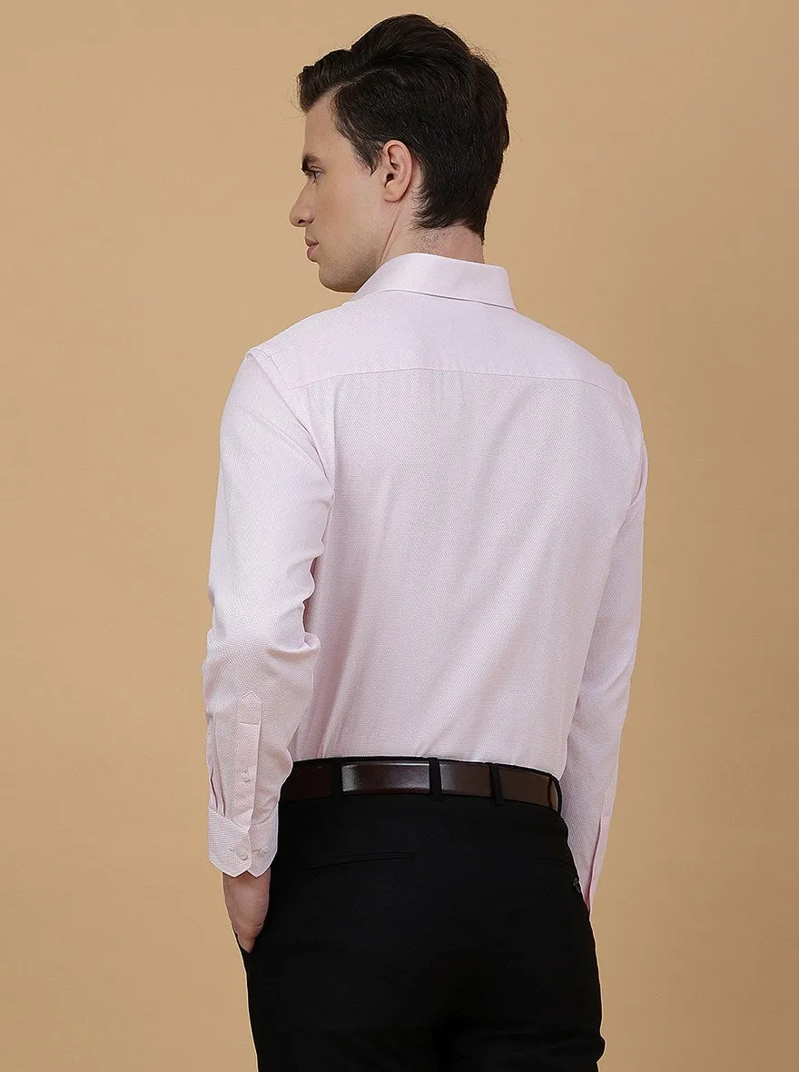 Pink Solid Regular Fit Formal Shirt | JadeBlue