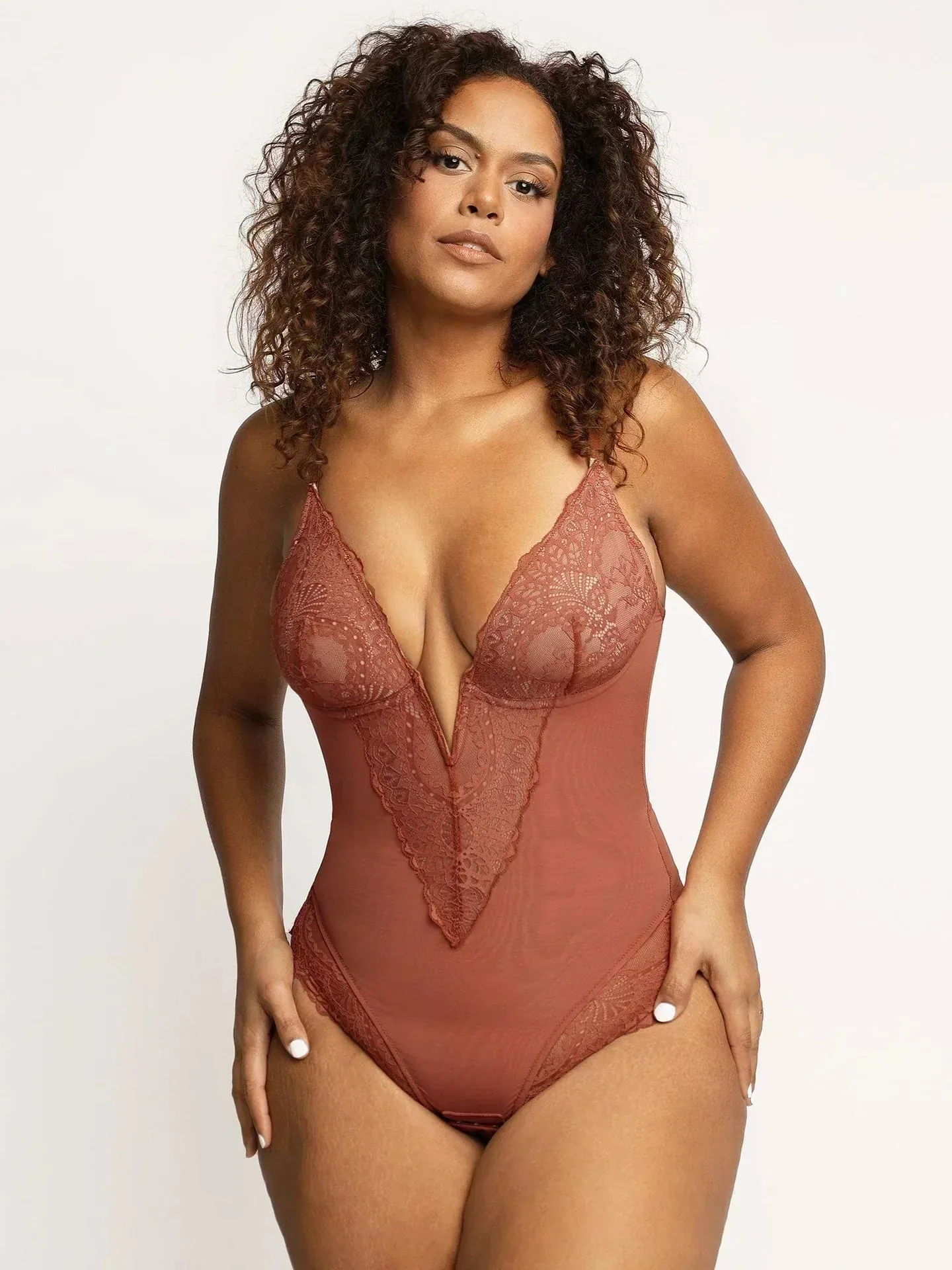 Sara | Plunge Neck Body Shaper