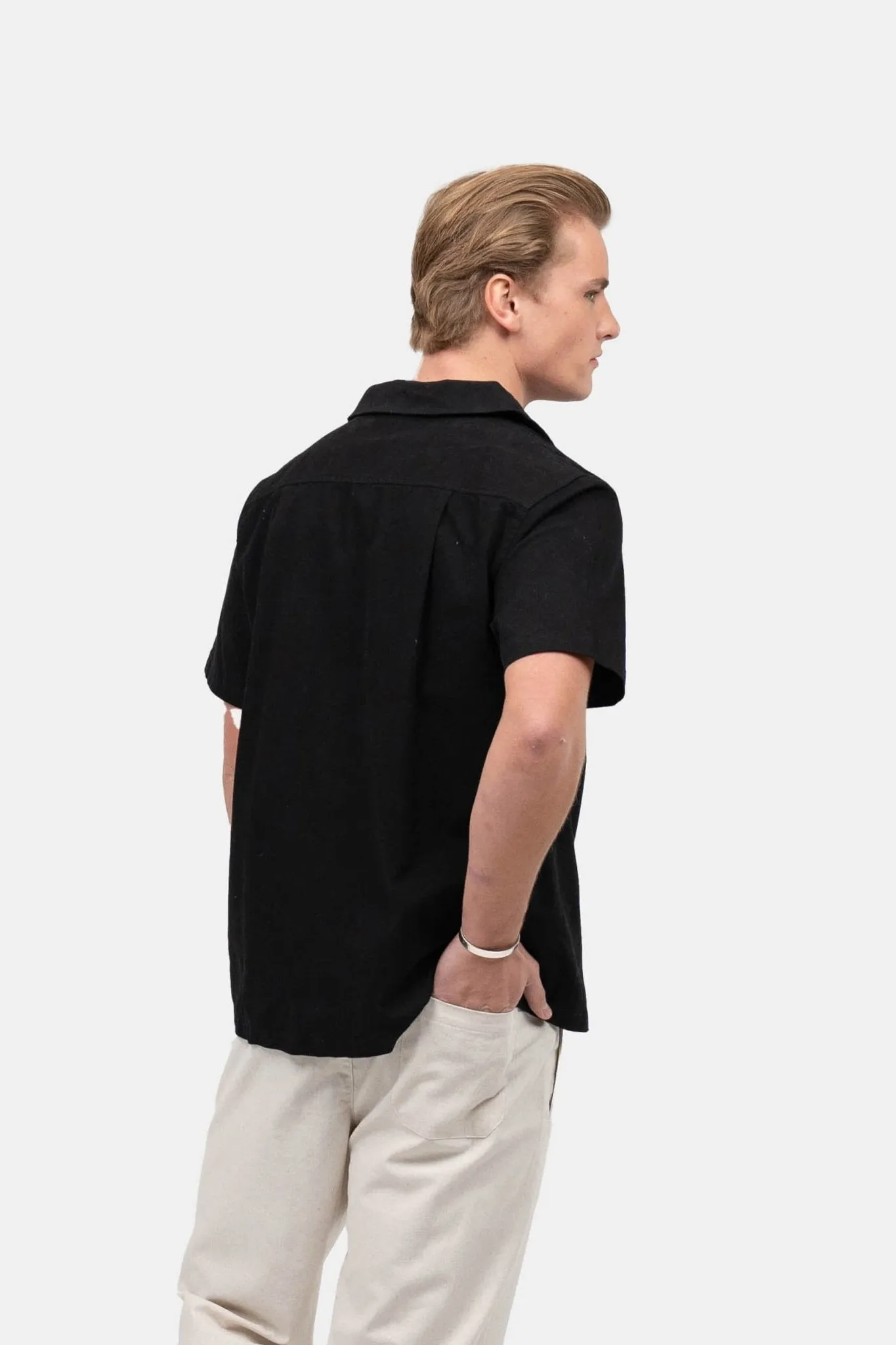 Short Sleeve Shirt - Box fit Black