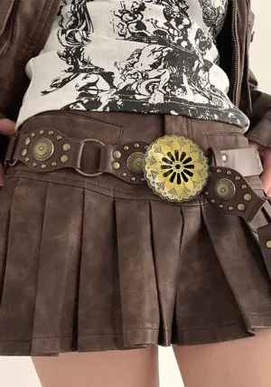 Vintage Western-Inspired Riveted Wide Belt with Ornate Buckle Design