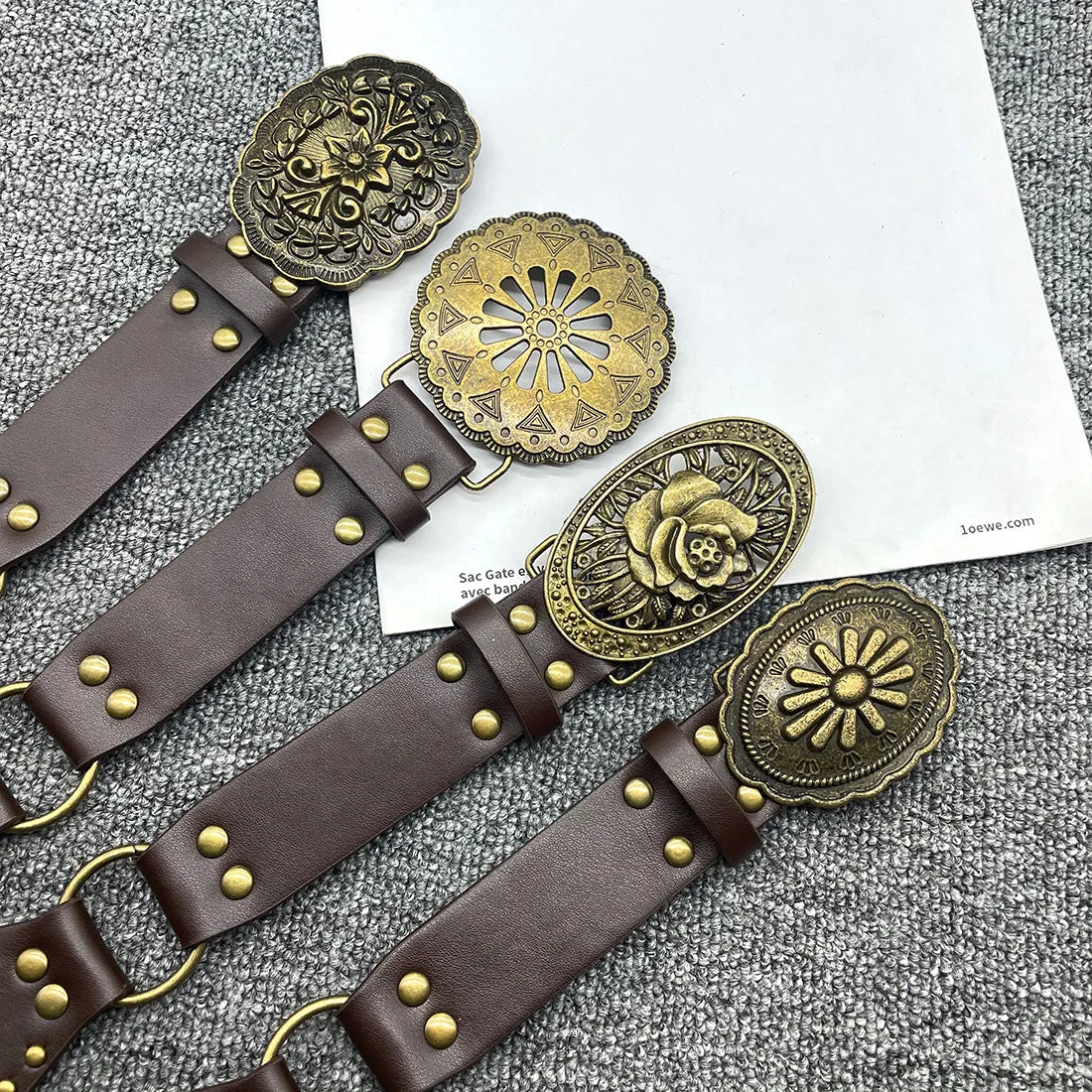 Vintage Western-Inspired Riveted Wide Belt with Ornate Buckle Design