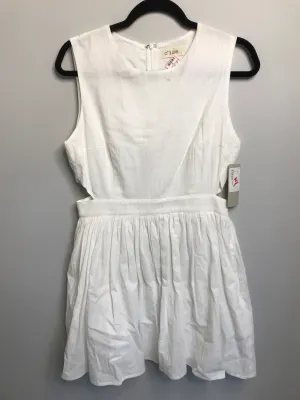 Womens Size Lg Misses White cisa NWT Dress